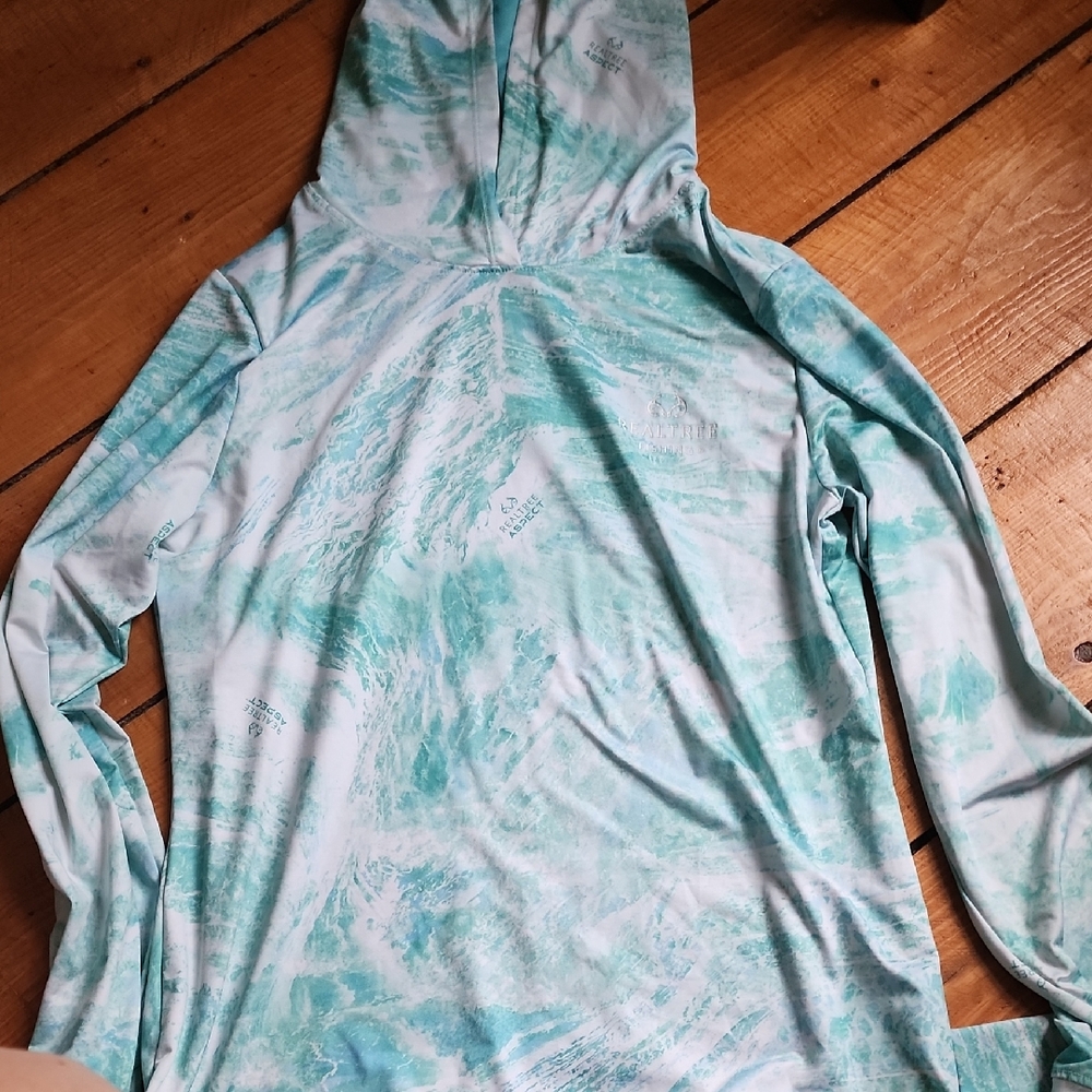 Realtree Aspect Green and White Patterned Apparel